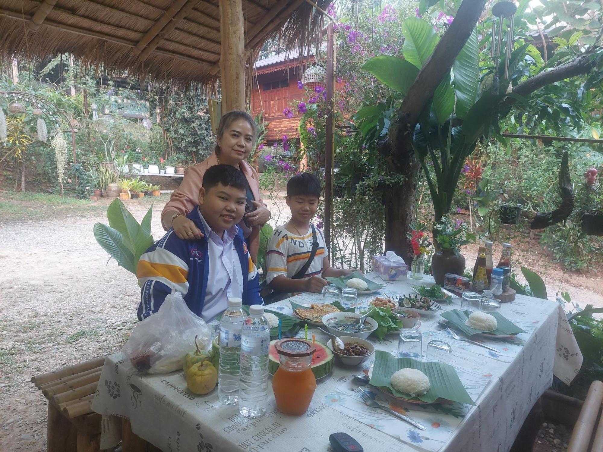 Ban Suan Nai Fun Homestay Pua Exterior foto